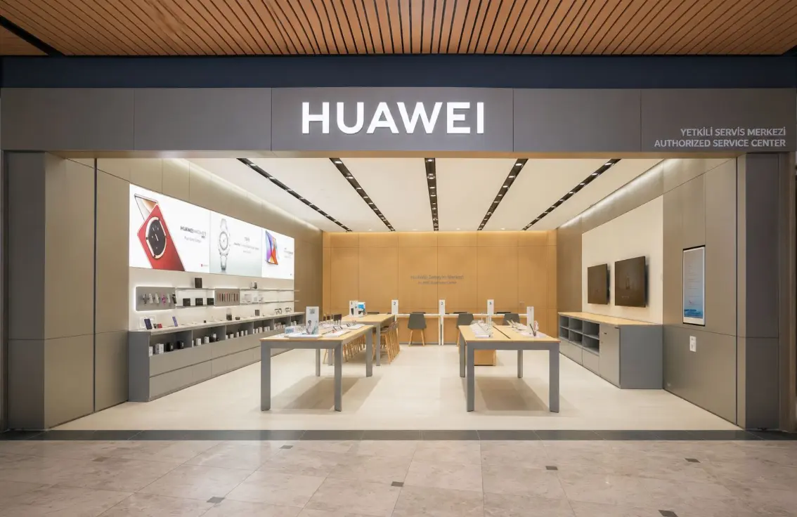 Huawei Marmara Forum Deneyim Mağazası Açıldı: Pura 90 Serisinde Takas ve İndirim Fırsatı