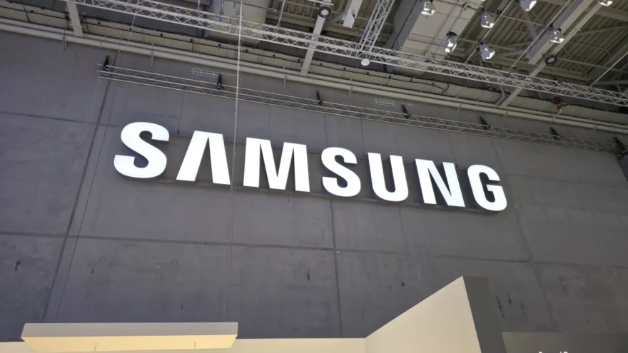 Samsung CSOT Hissesi Sahip Değiştirdi: 892 Milyon Dolarlık Yatırım